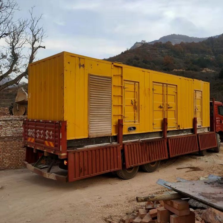 邗江200kW 发电机组在带电阻性负载时，输出功率会受到哪些因素的影响？